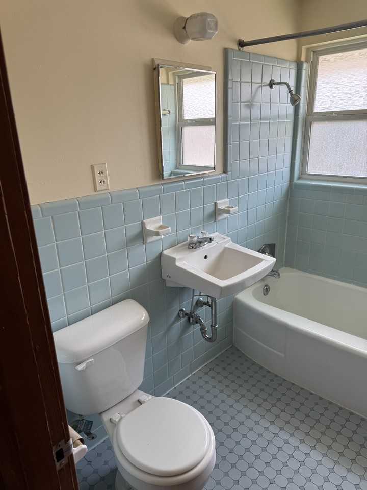 216 Breckenridge Ln #A - Photo 7 of 12