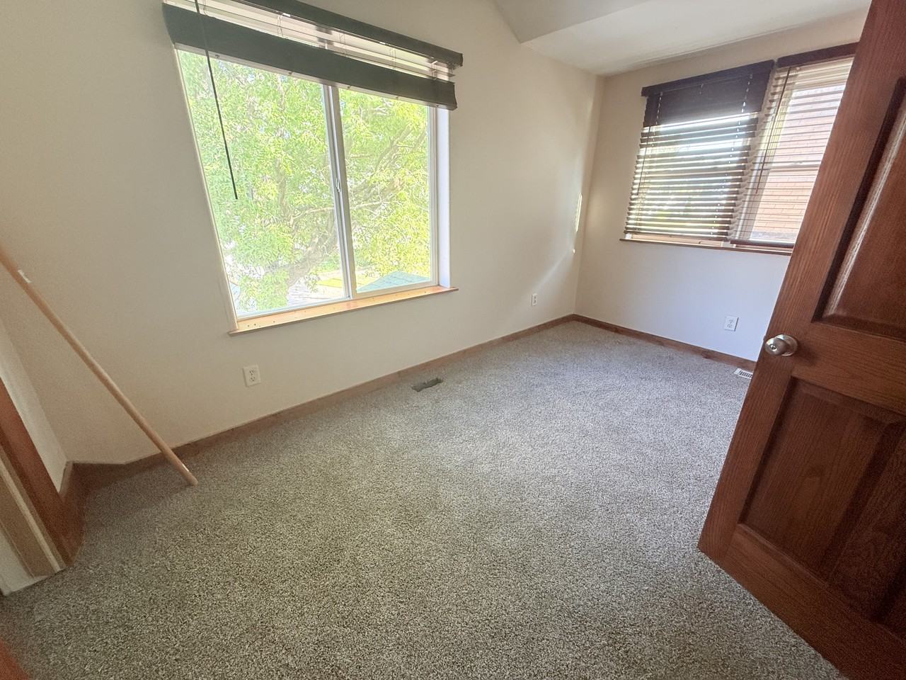 1305 S Norton Ave #NA - Photo 3 of 8
