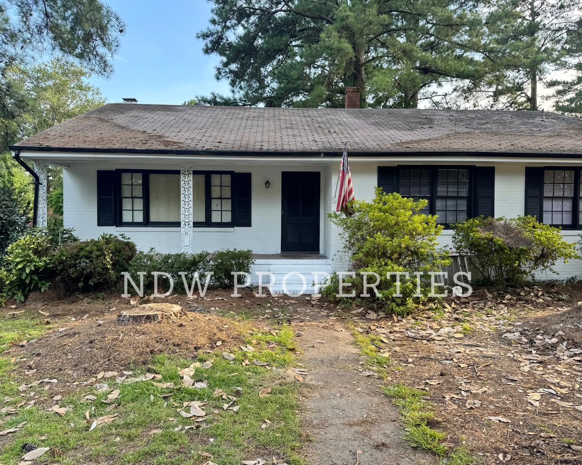 3201 Hawthorne Rd #NA - Photo 2 of 13