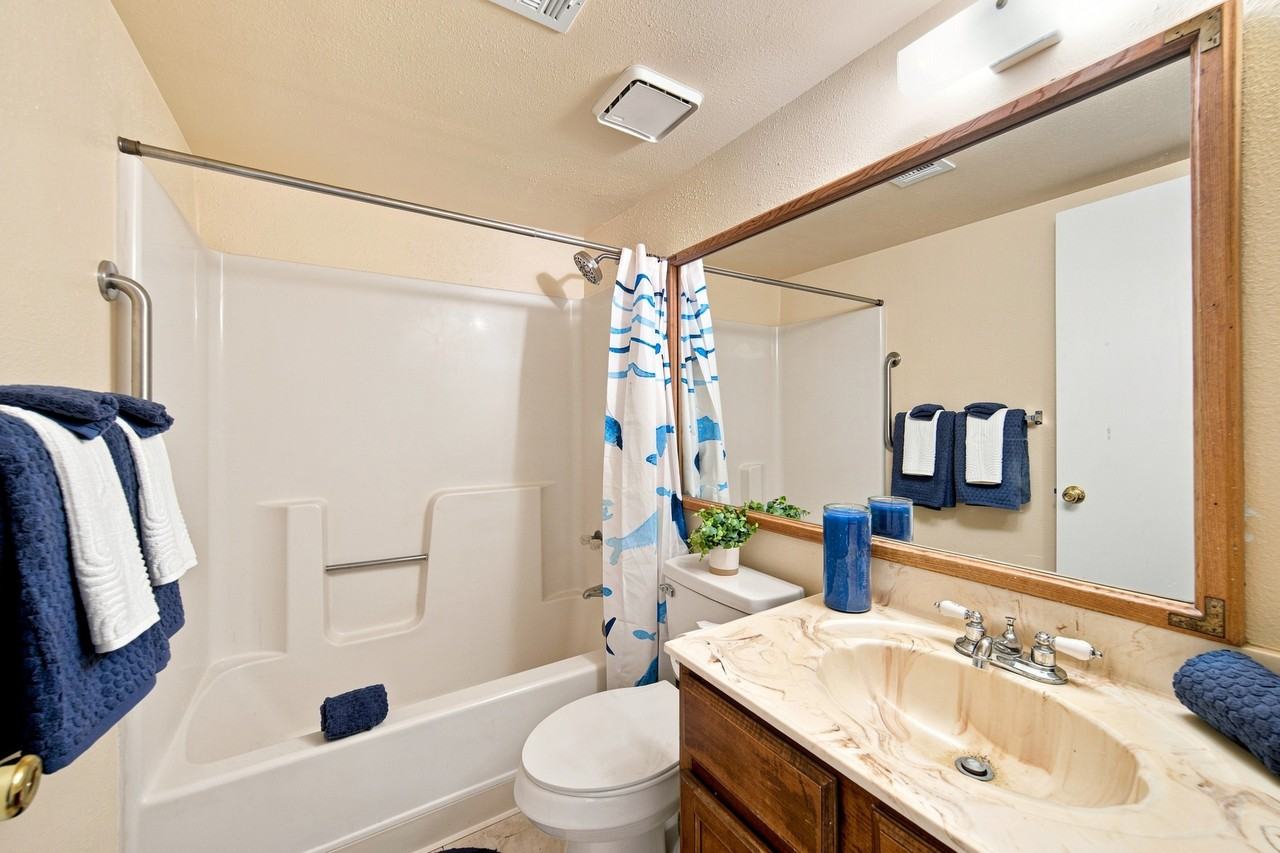 125 Lee Ave #106 - Photo 5 of 7