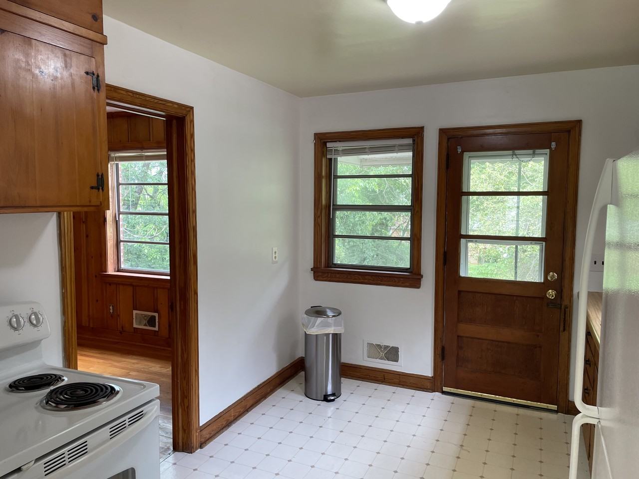 2249 Memorial Ave Sw #NA - Photo 7 of 20