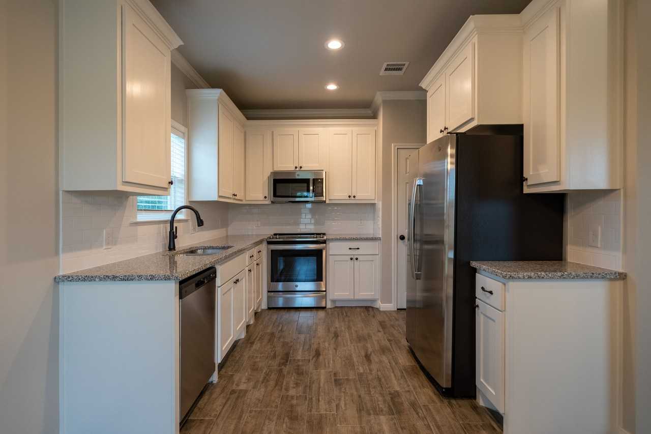 6944 Leonard Rd #NA - Photo 3 of 12