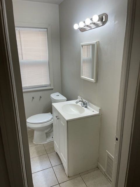 6848 Piedmont St - Photo 4 of 9