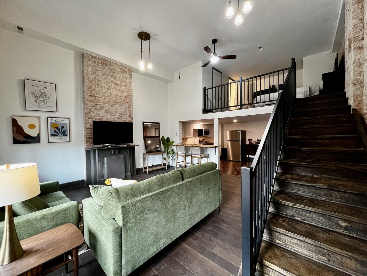 33 N Paint St #214 - Photo 4 of 14