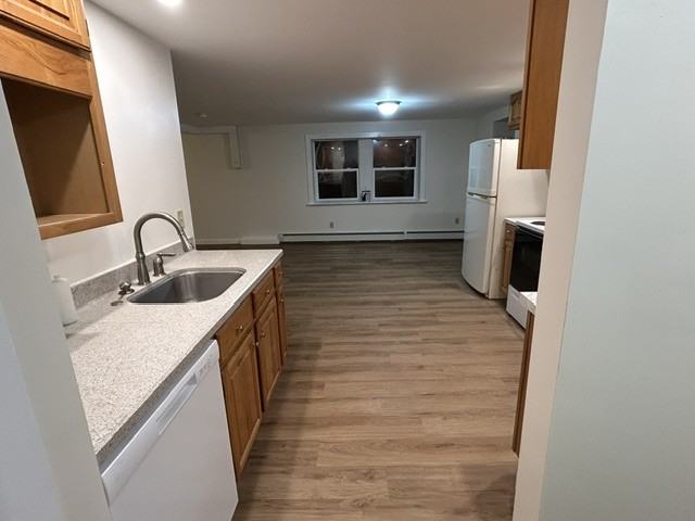 1718 Mecklenburg Rd #7 - Photo 2 of 17
