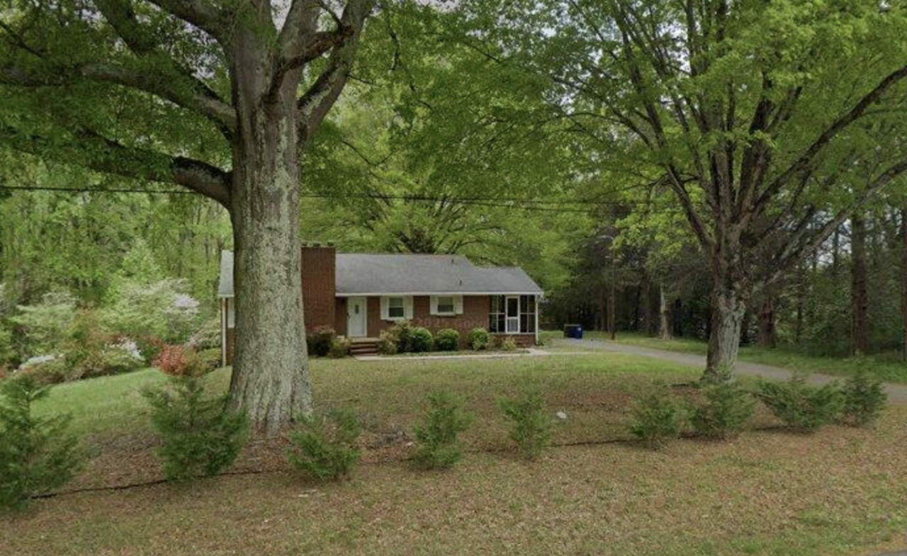 3860 Shattalon Dr - Photo 3 of 20