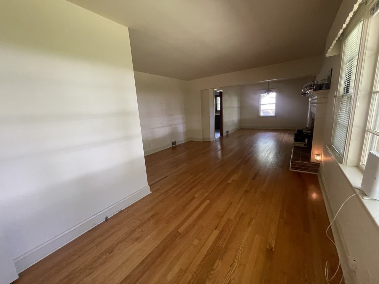 3860 Shattalon Dr - Photo 7 of 20