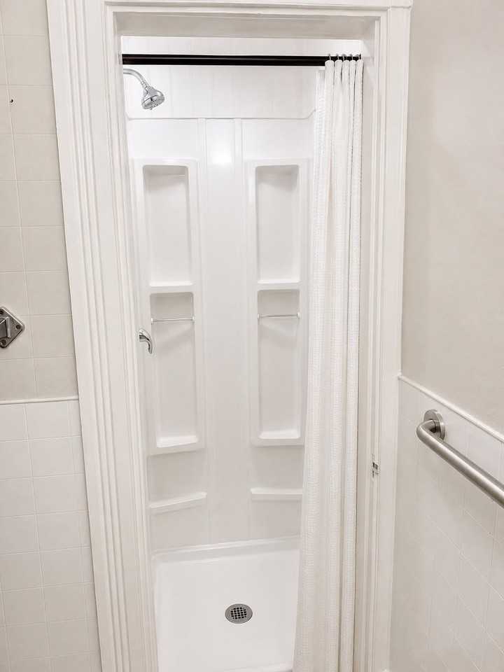 47 Waterman St #2 - Photo 5 of 8