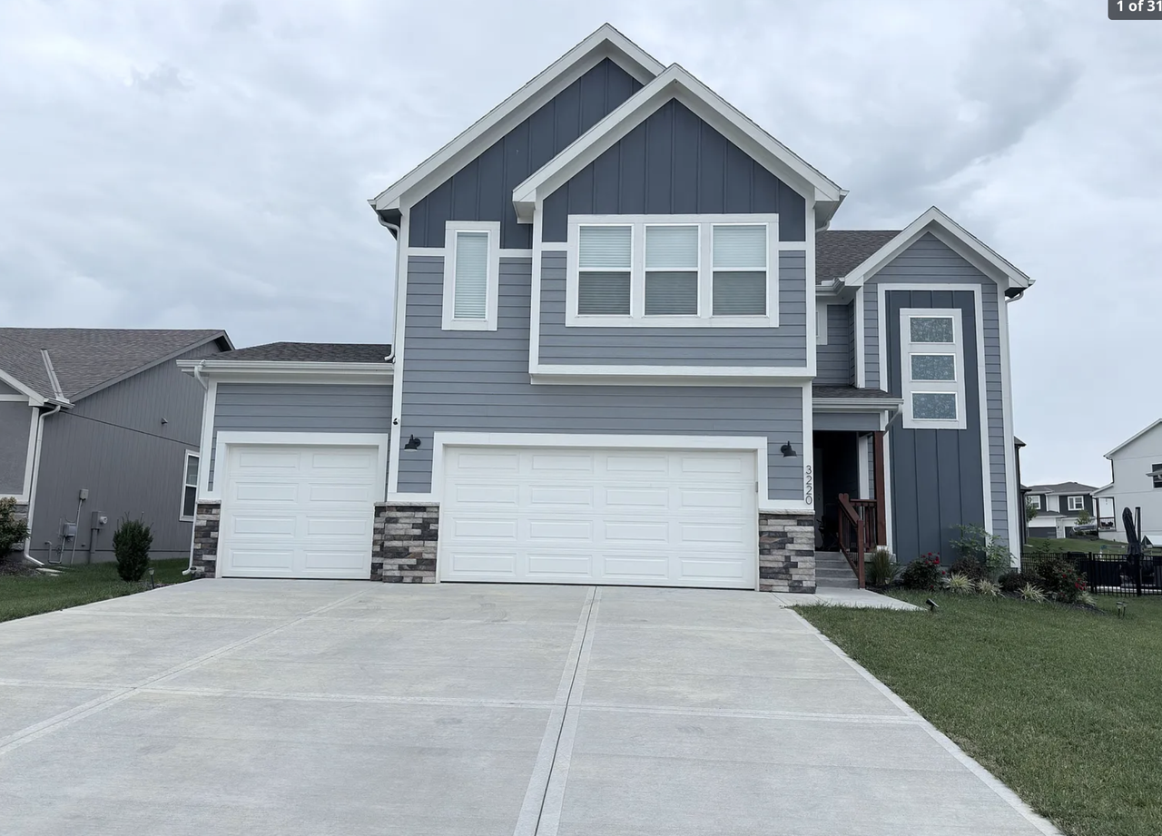 3220 Sw Arboridge Dr - Photo 2 of 2