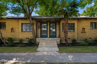 405 N Prairie Ave - Photo 1 of 1