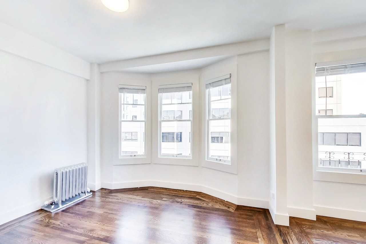 1405 Franklin - Photo 5 of 19