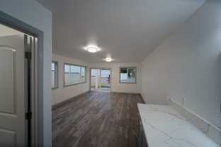 418 Halemaumau St - Photo 1 of 1