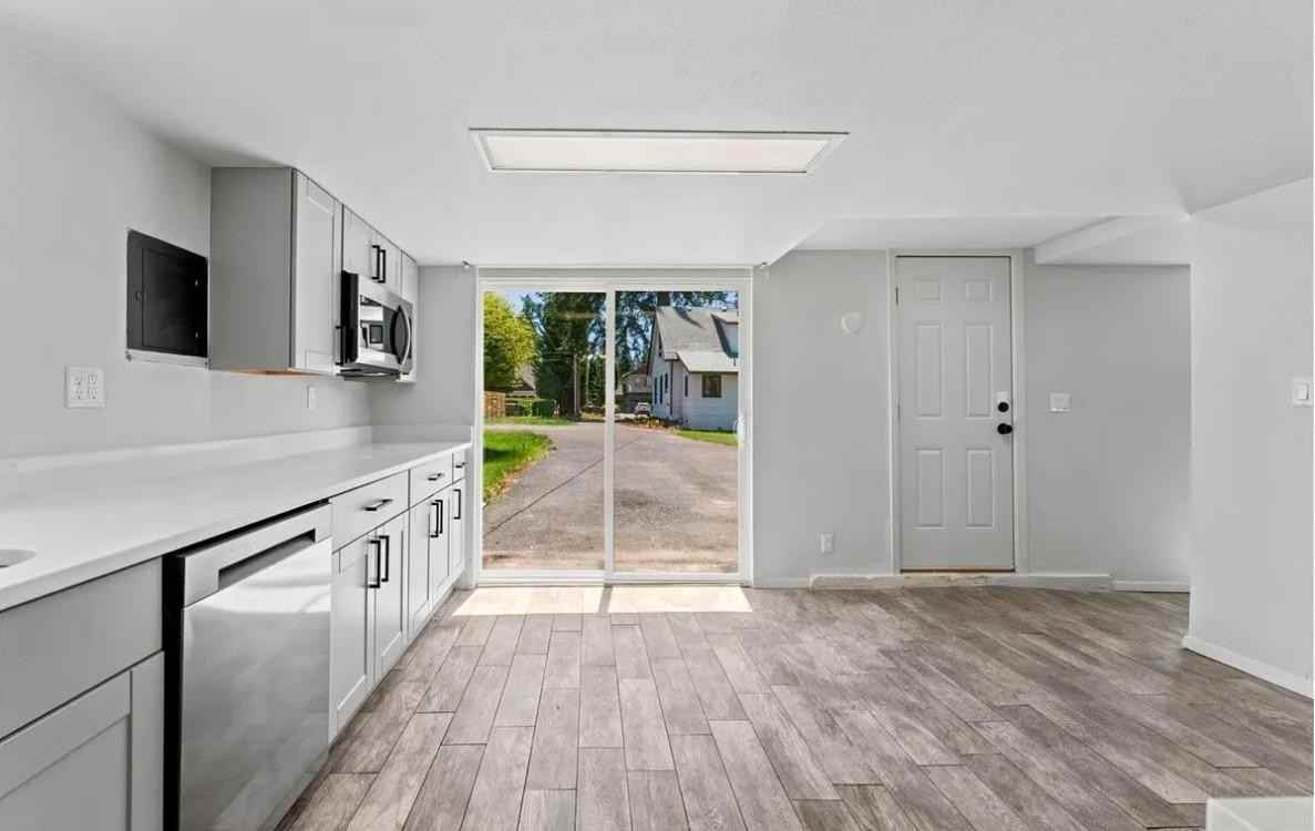 14157 Beemer Way - Photo 7 of 20