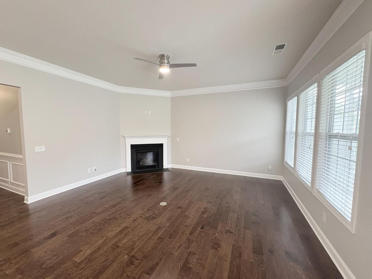 676 Scarlet Baby Dr - Photo 6 of 11