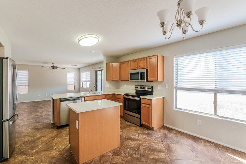 2437 W Running Deer Trl - Photo 6 of 17