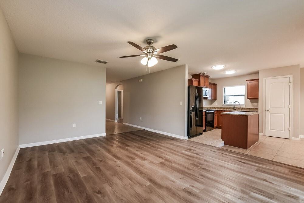 4292 Abaco Dr - Photo 3 of 16