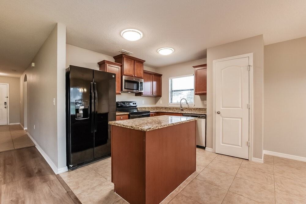 4292 Abaco Dr - Photo 6 of 16
