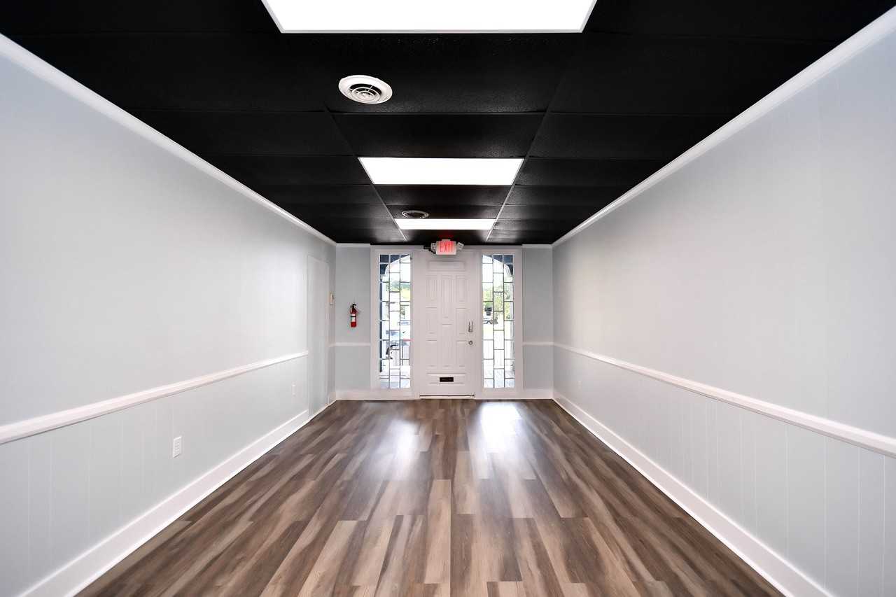 15 Wellington Ave #B - Photo 3 of 10