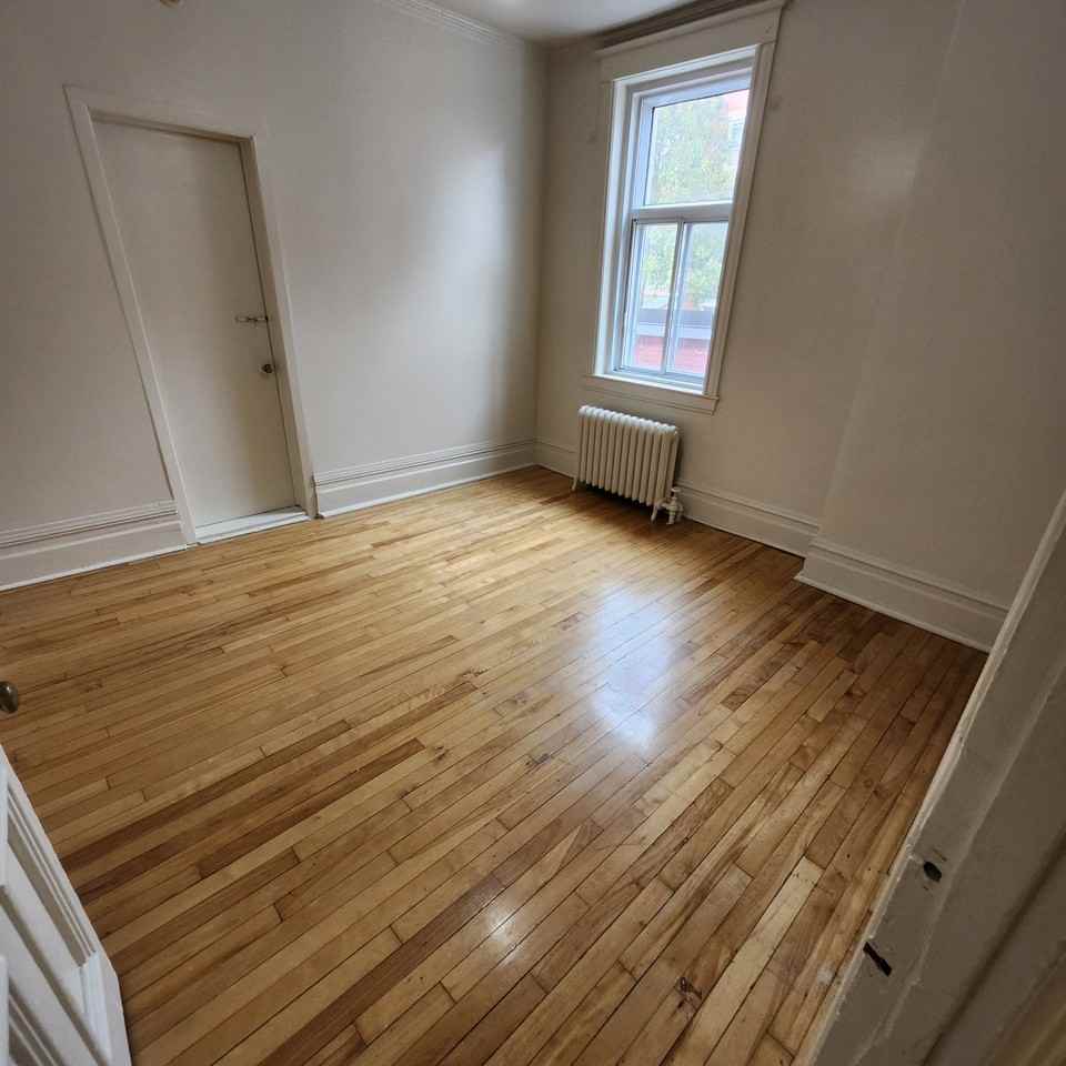 3578 Rue Aylmer - Photo 4 of 8