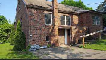 featured image of 731 S 27th St #1