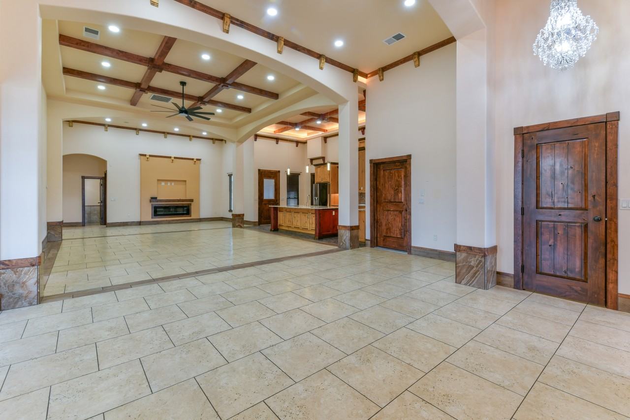 8024 Canoncito Dr Nw #1 - Photo 4 of 50