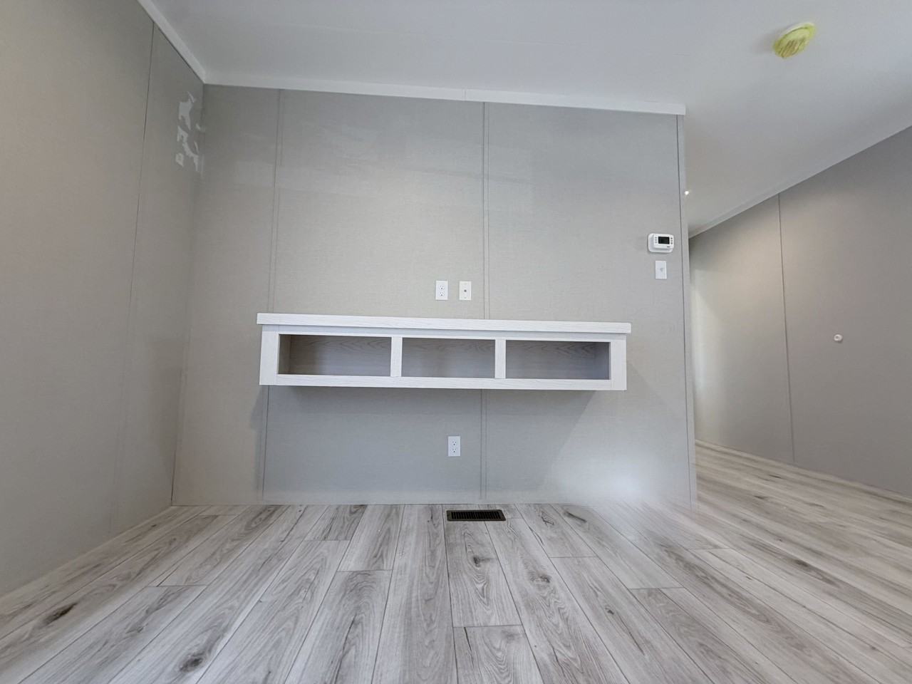 709 N Collins Fwy #92 - Photo 4 of 25