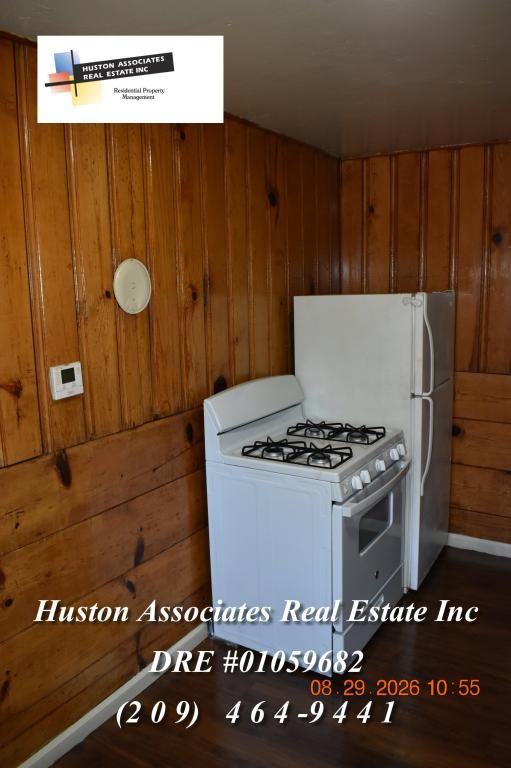 1702 Sunnyside Ave - Photo 3 of 9