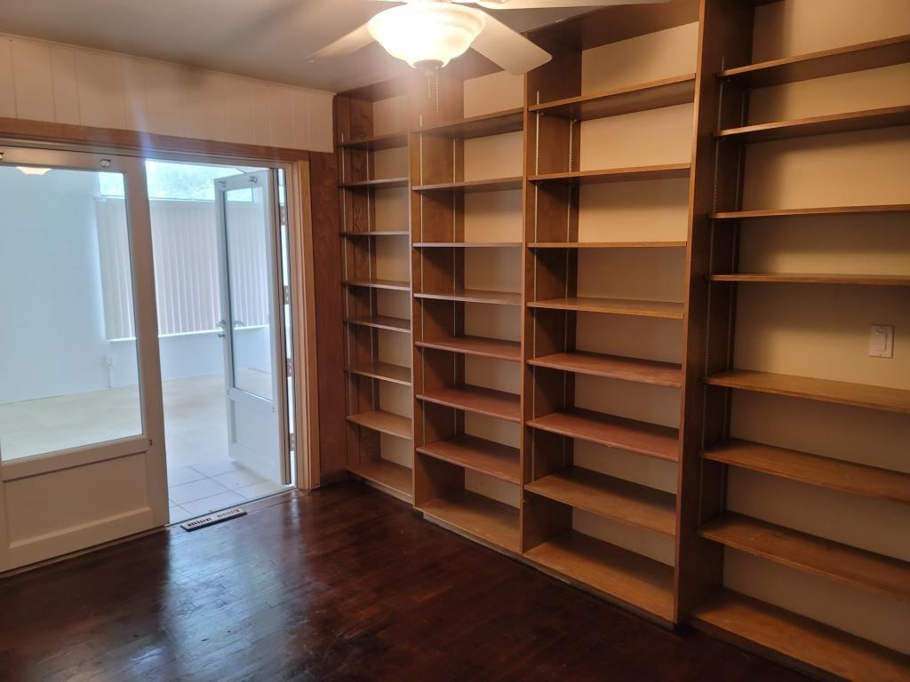2232 Thistlewood Dr - Photo 5 of 21