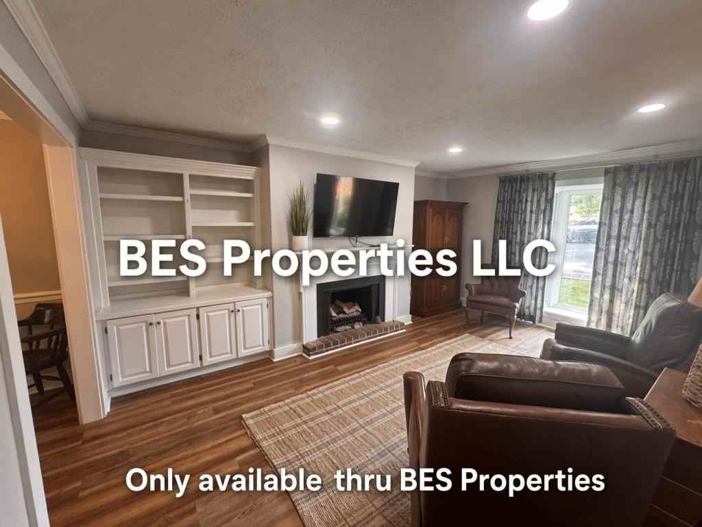 1985 Briarcliff Rd - Photo 5 of 19