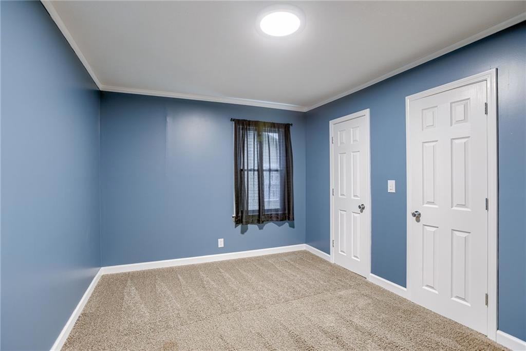 1118 Kiowa St - Photo 4 of 9