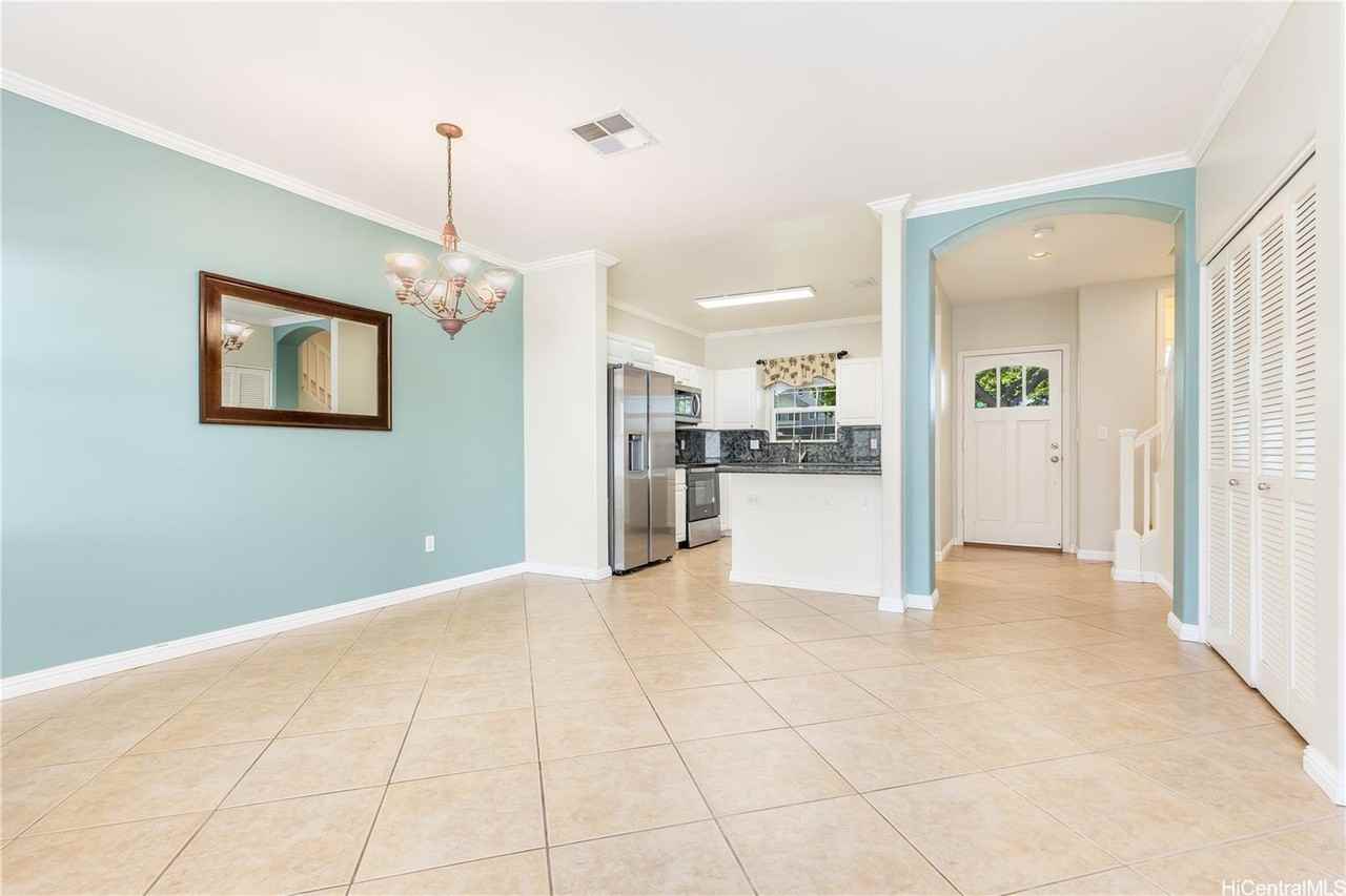 91-1009 Kaipalaoa St #305
