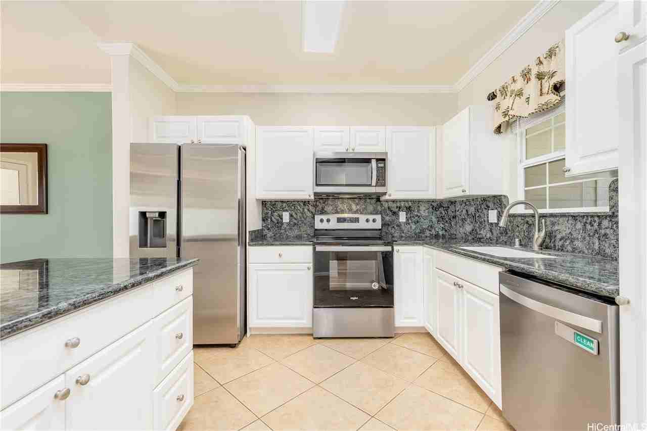 91-1009 Kaipalaoa St #305 - Photo 4 of 19