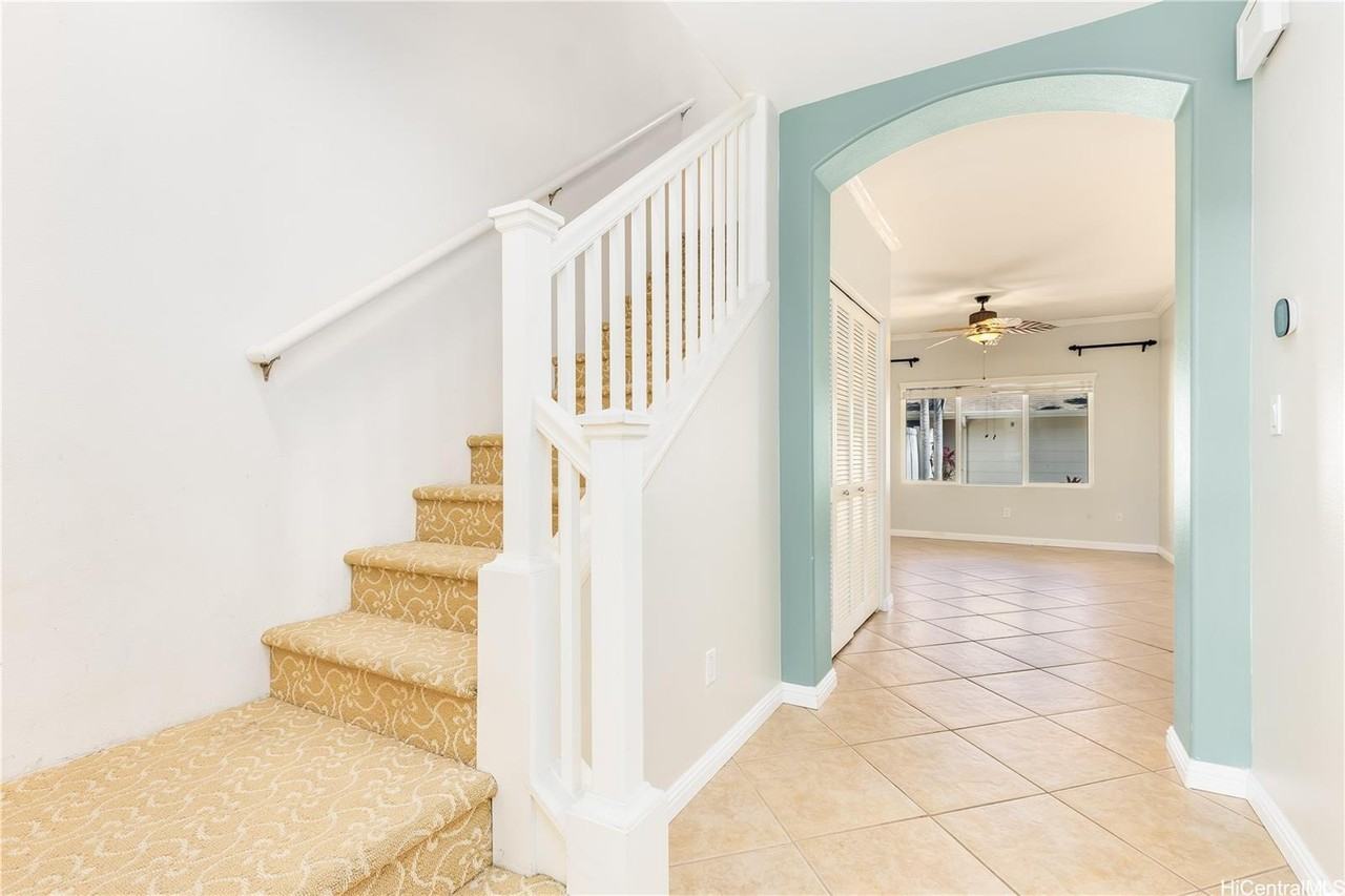 91-1009 Kaipalaoa St #305 - Photo 6 of 19