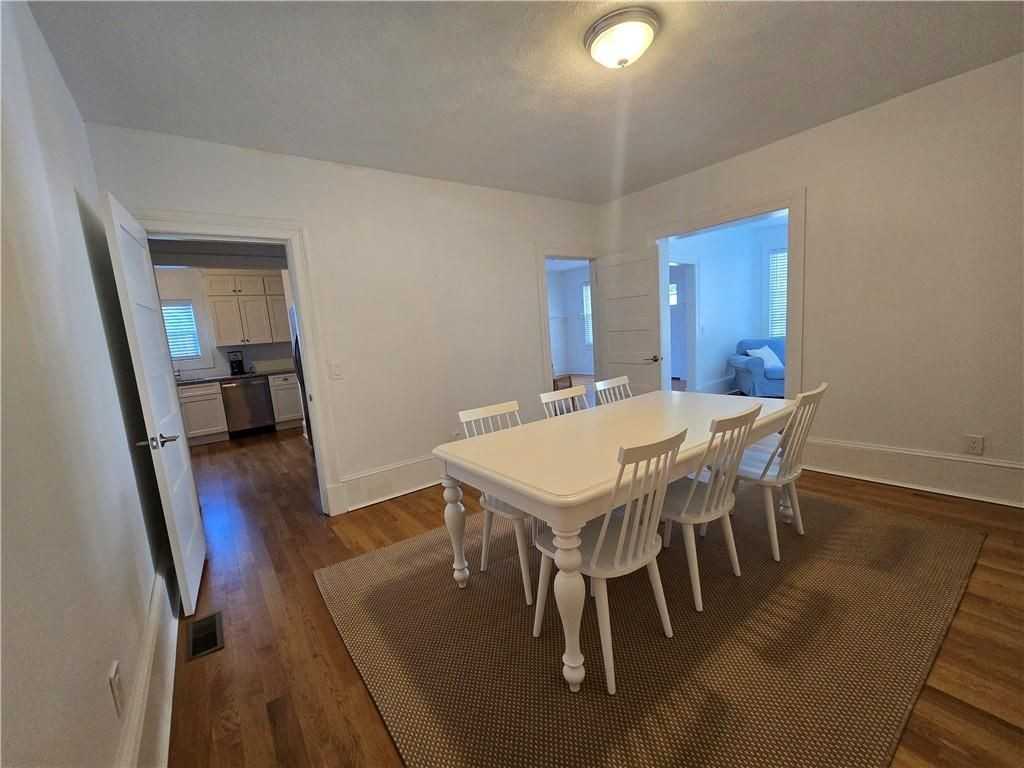 2245 Cranston St ##2 - Photo 5 of 25