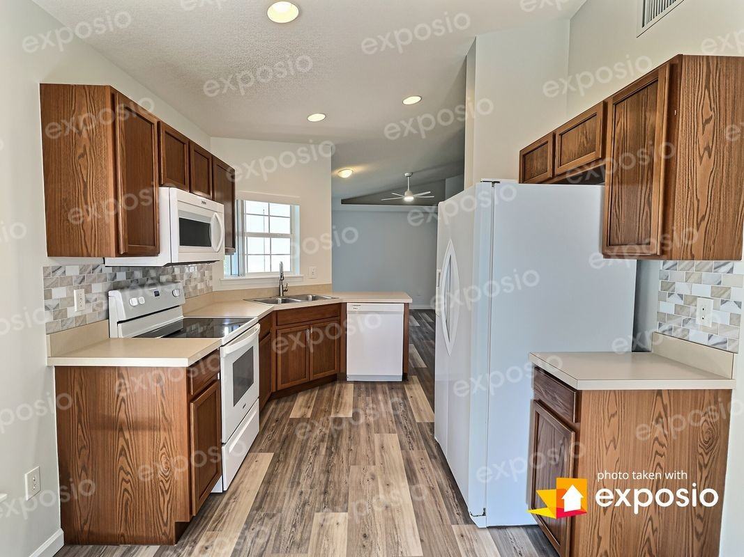 1414 Alborg Ct - Photo 5 of 15