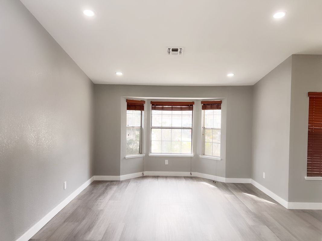 8135 Northern Oak Cir - Photo 6 of 27