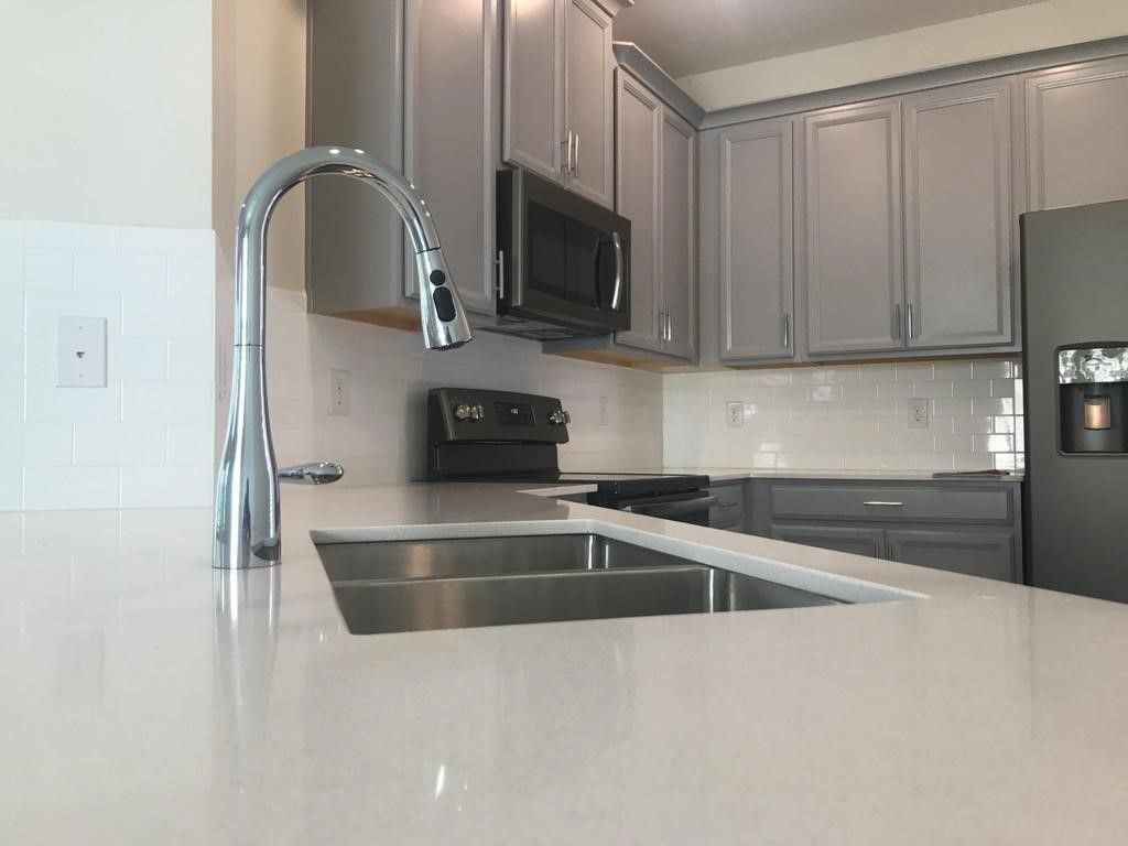 1367 Shinnecock Hills Dr - Photo 5 of 23
