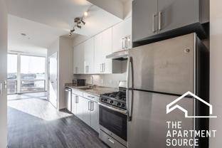 2340 N California Ave #505 - Photo 1 of 1