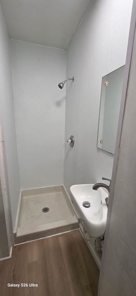 Dueber Ave SW - Photo 3 of 4