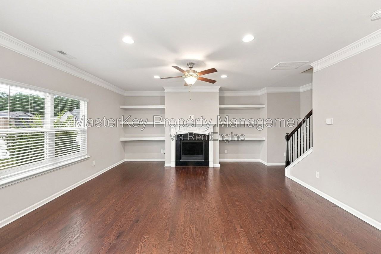 6821 Resting Grove Rd - Photo 7 of 35
