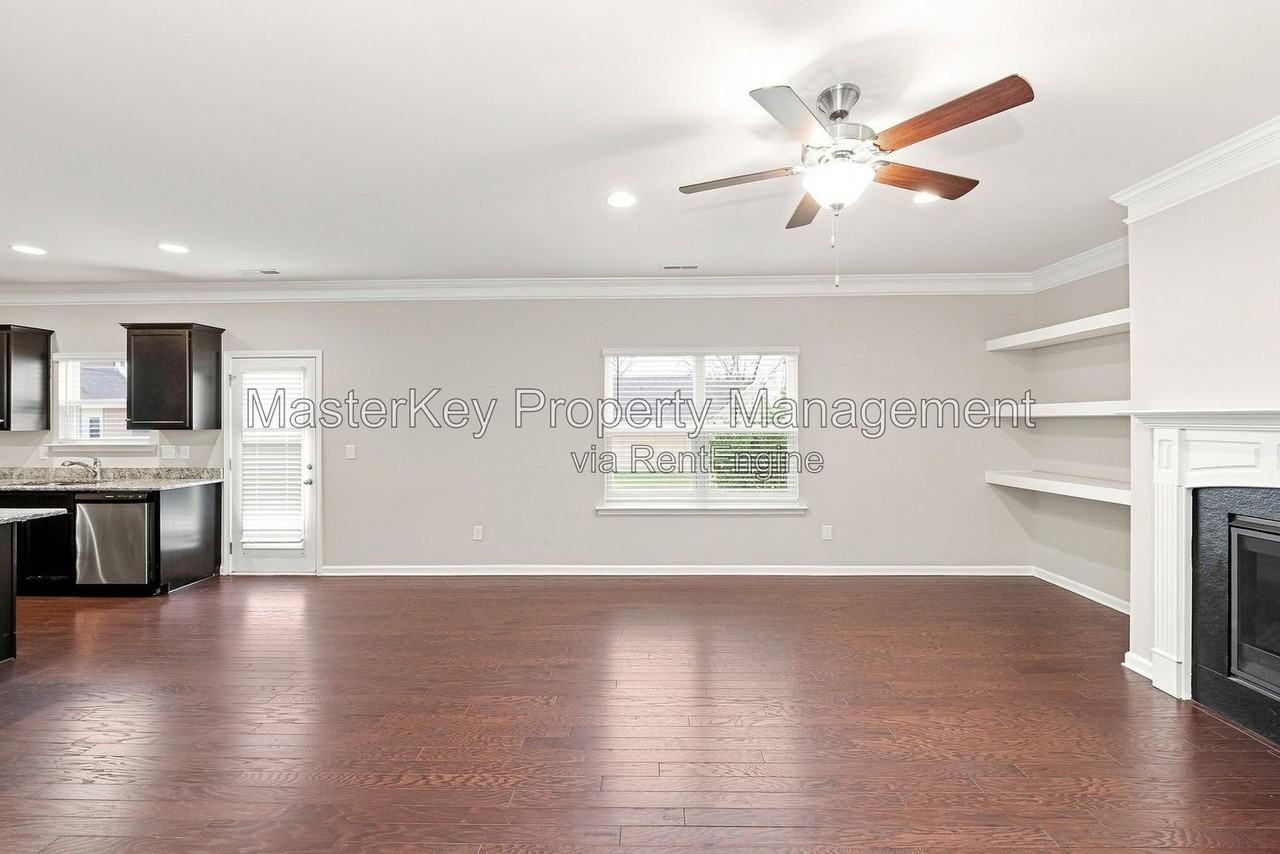 6821 Resting Grove Rd - Photo 5 of 35