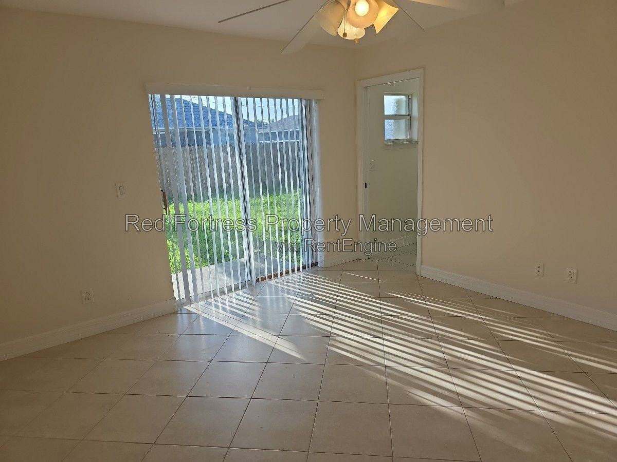 4519 Sw 7th Pl - Photo 6 of 13