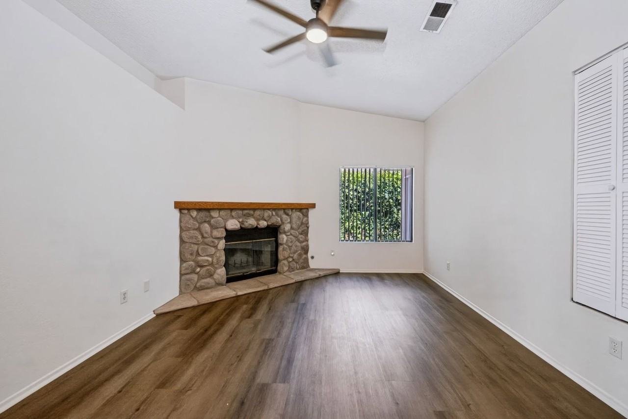 26214 Lazy Creek Rd - Photo 4 of 25