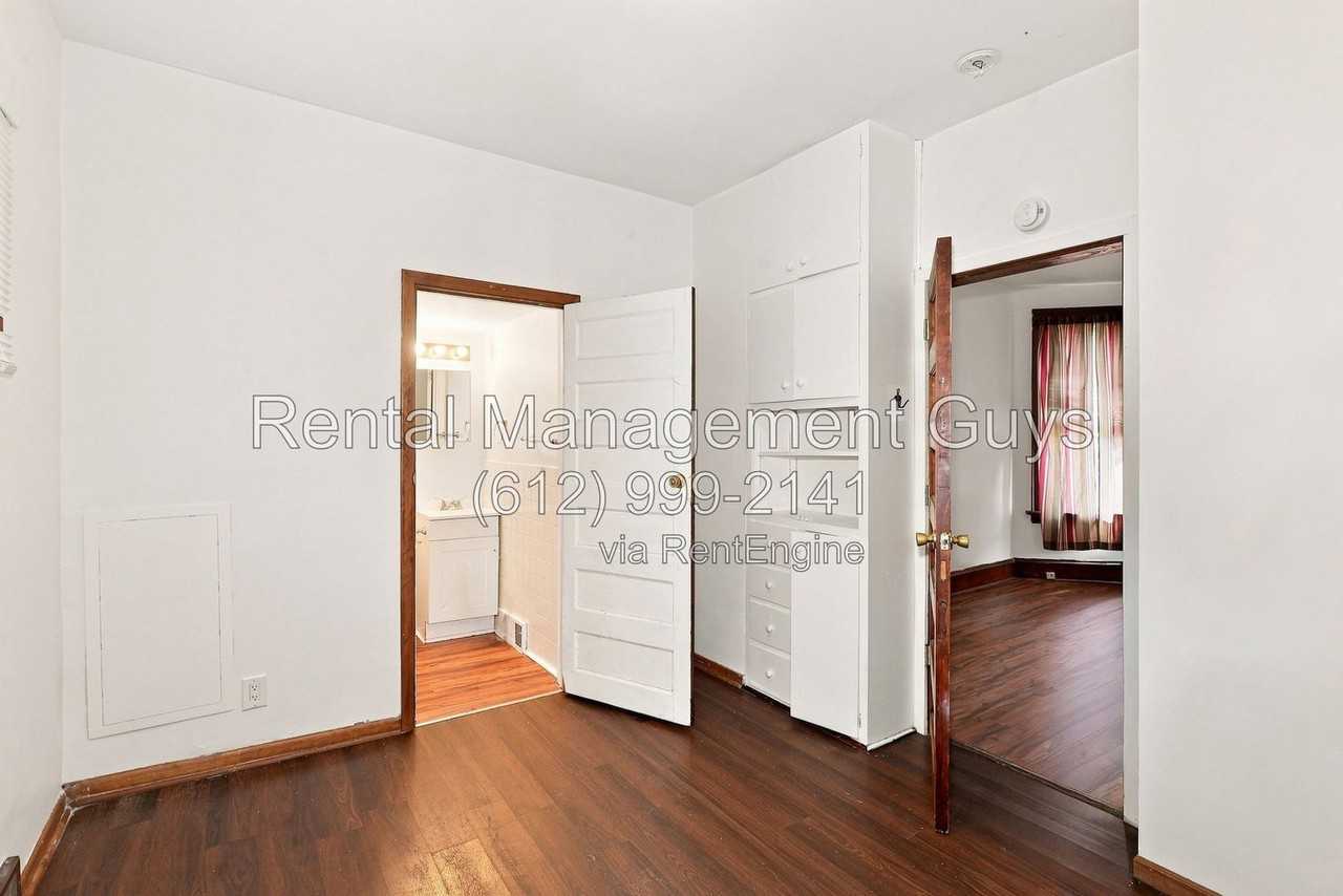 584 Magnolia Ave E #1 - Photo 7 of 14