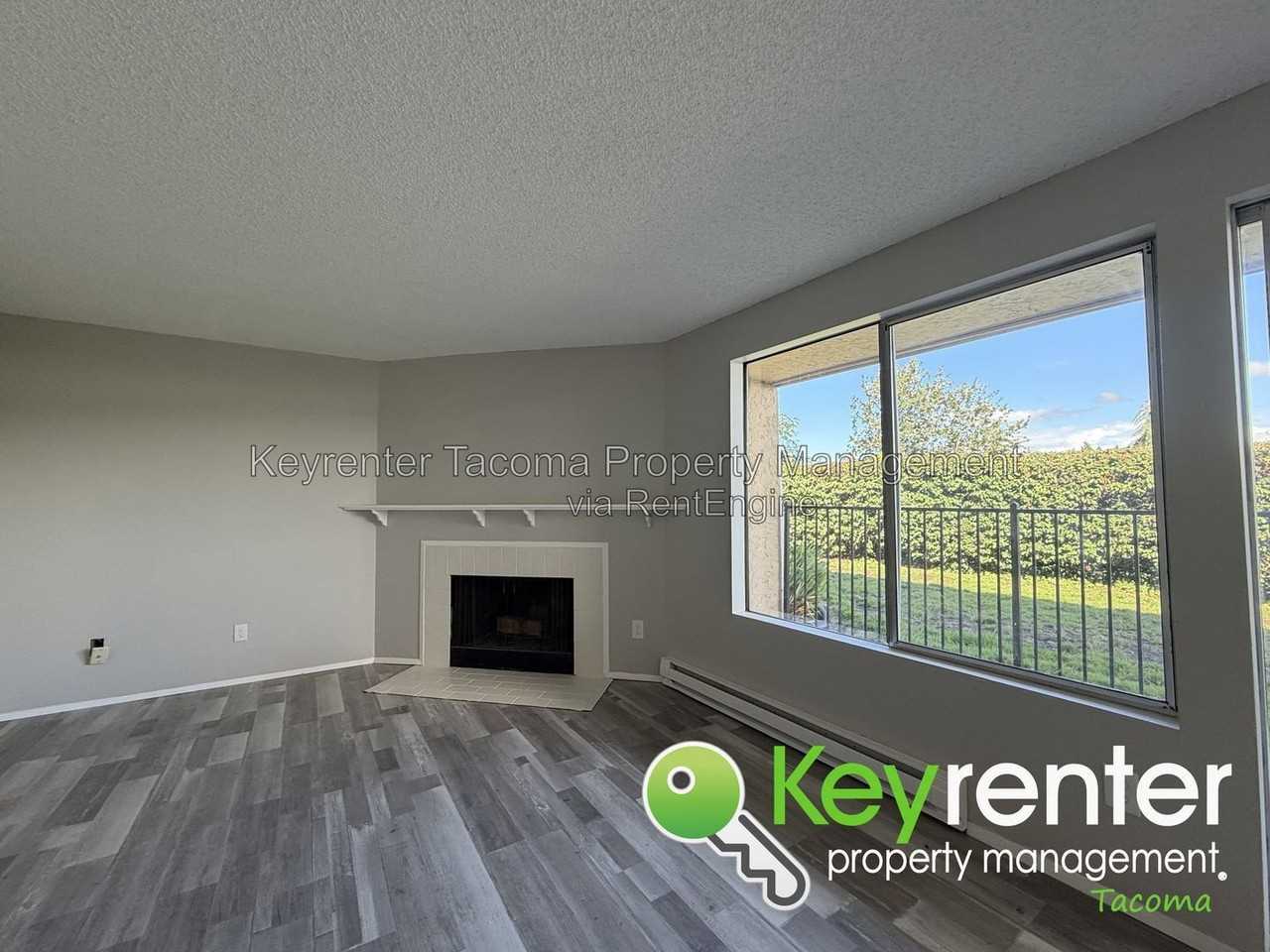 1003 S Pearl St #B6 - Photo 2 of 11