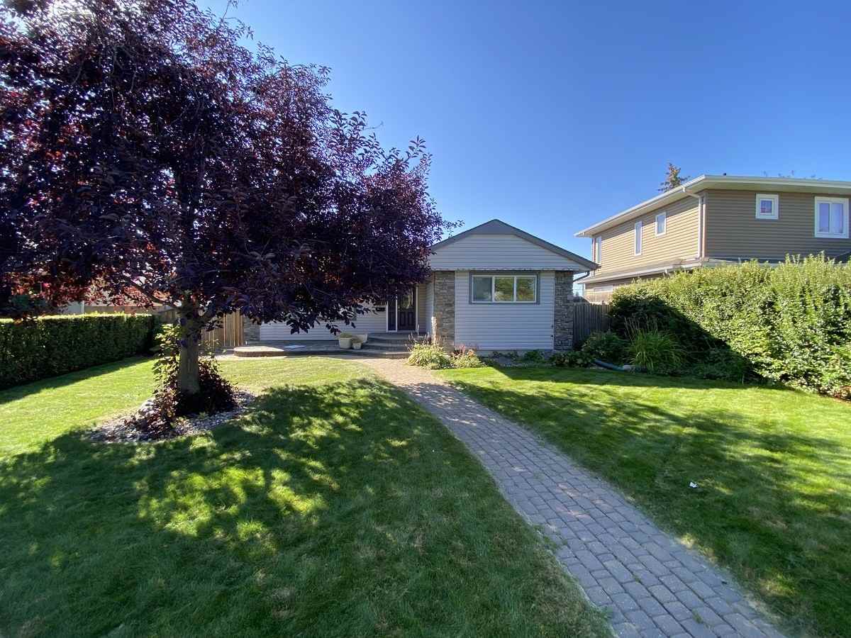 7927 71 Ave Nw - Photo 2 of 50