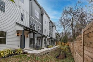 featured image of 862 W Sharpe Ave #4