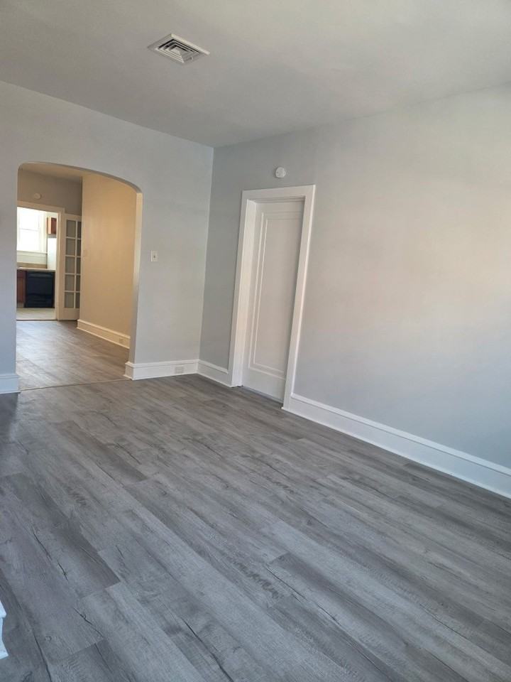 12 E Main St #2F - Photo 5 of 8