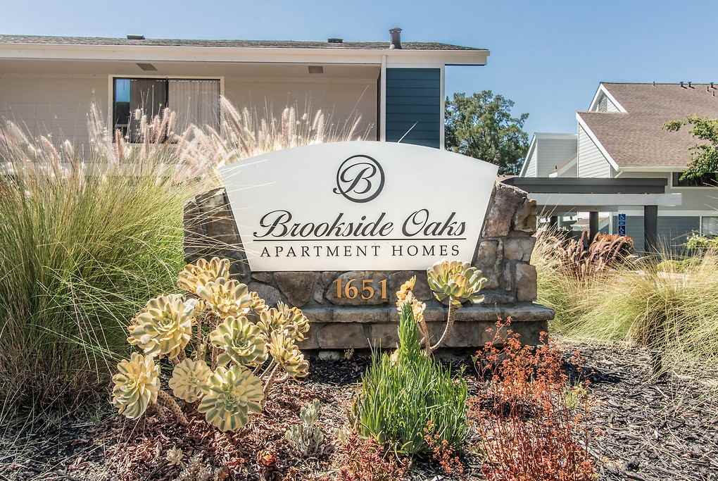 Brookside Oaks - Photo 5 of 52