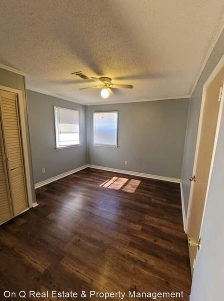 3704 Holland Dr - Photo 5 of 8